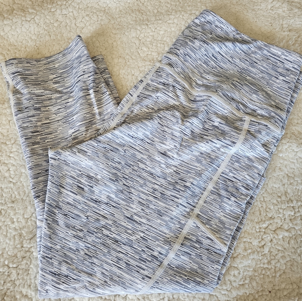 Zyia 2 in 1 Two in One Light N Tight 20" Capri Leggings sz 12 - gorgeous!